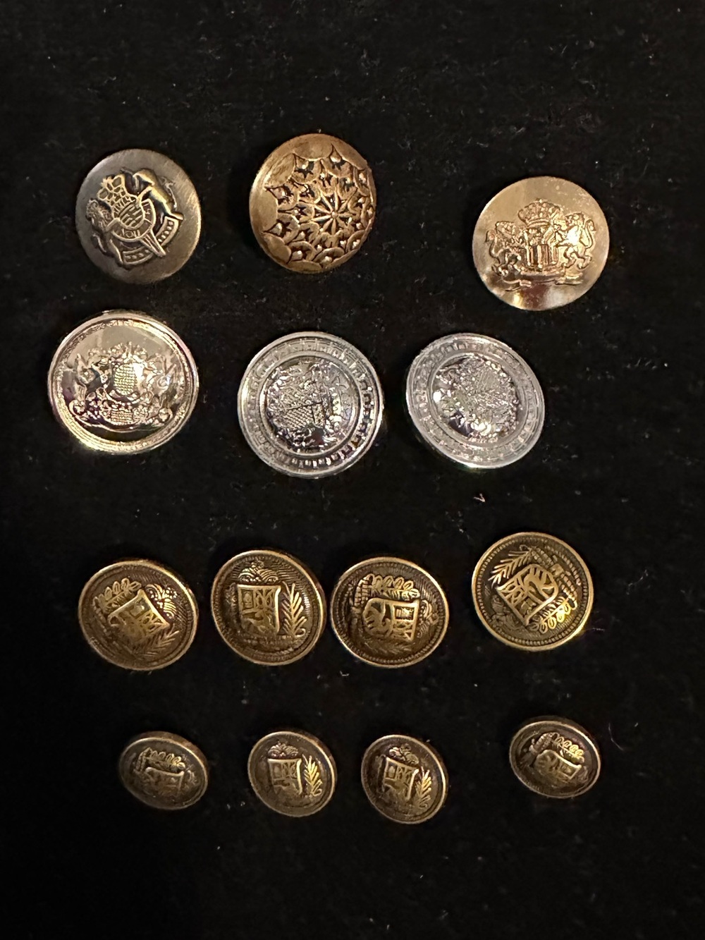 ZARA Woman replacement buttons 14 solid metal